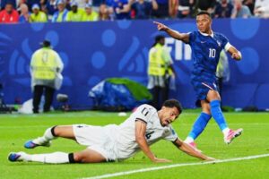 Mbappe: World cup age| World cup| Goals| World cup goals| Team