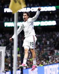 Mateo Chavez: Mexico| Team| Chivas| Age| Mexico national team