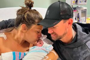 Carli Lloyd: Pregnant| Is pregnant| World cup| Soccer| Husband