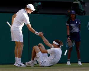 Jannik Sinner: Wimbledon| Girlfriend| Tennis| VS zverev| Age| Height