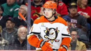 Leo Carlsson: Flyers| NHL| Stats| Offer sheet| Ducks| Contract| Draft