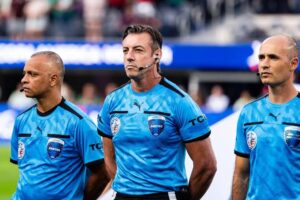 Raphael Claus: Referee| Controversy| Colombia| Partidos| Edad
