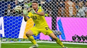 Unai Simón: Spain| World cup| Club| Goalkeeper| Team| Saves| Age