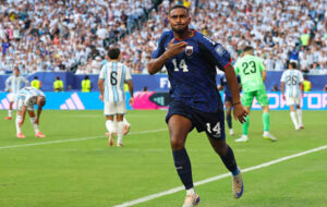 Deroy Duarte: Goal| Salaris| Position| Nationality| Brother | Wiki