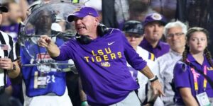 Brian Kelly: CBS sports analyst| LSU| Coach| Points guy| New job