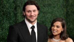 Josh Allen: Stats| Hailee steinfeld| Wife| College| Baby| Age| Height