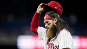 Brandon Marsh: Hair| Girlfriend| All star| Wife| Stats| Wet hair| Sister