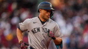 Giancarlo Stanton: Calf strain yankees| Retire| How old is| Trade
