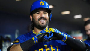 Eugenio Suárez: Contract| Position| Stats| Baseball reference