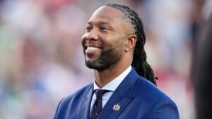 Larry Fitzgerald: Hall of fame| Wife| Stats| Son| Drops| College