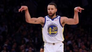 Stephen Curry: Career earnings| Contract extension| Retirement