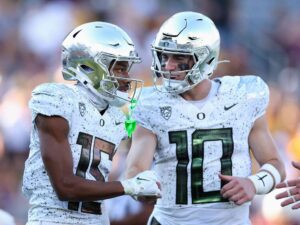 Tez Johnson: Weight| Number| Height weight| 40| Bo nix and