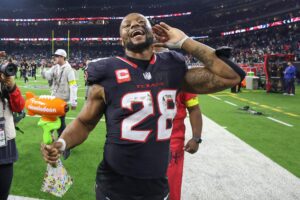 Joe Mixon: Is playing| Is playing this year| Rumors| How old is