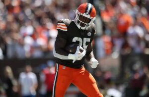 Raheim Sanders: Playing today| Is related to deion sanders| Dad