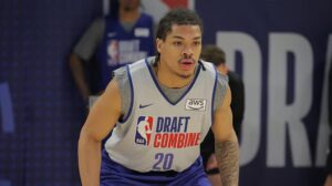 Darius Acuff Jr: Stats| Jersey| Playing tonight| Dad| NBA Draft