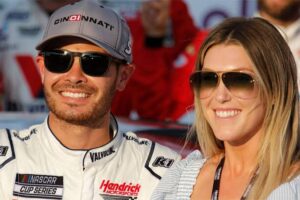 Kyle Larson: News today| Hats| Did get disqualified| Wife| Age| Car