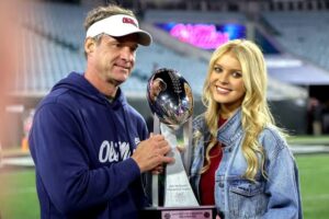 Lane Kiffin: Wife| Family| Ole miss| News| Contract| Kids| LSU