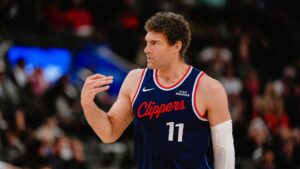 Brook Lopez: Rebounds| Is playing tonight| Height| Ethnicity| Age